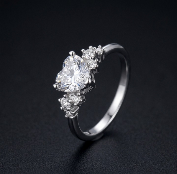 The Amore Ring — Heart Moissanite